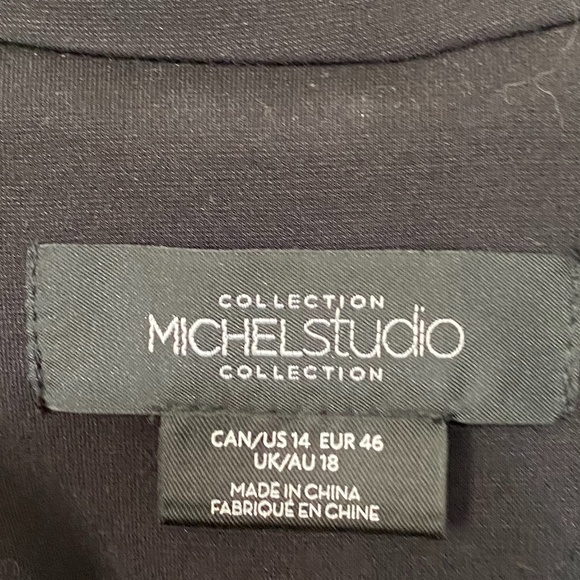 Black Blazer with faux leather lapels - Picture 2 of 4